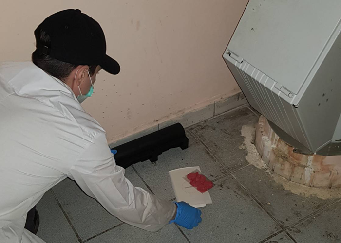Установка контейнера для грызунов