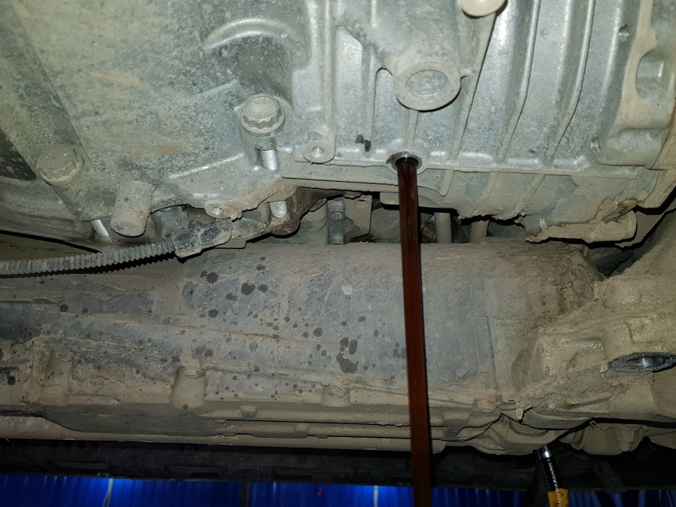 Аппаратная замена масла в коробке автомат Audi Аппаратная замена масла в коробке автомат Audi