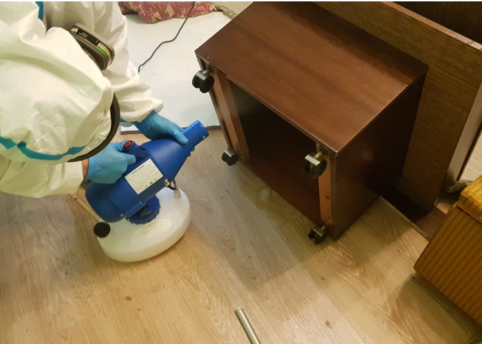 Обработка мебели Обработка мебели в квартире генератором холодного тумана