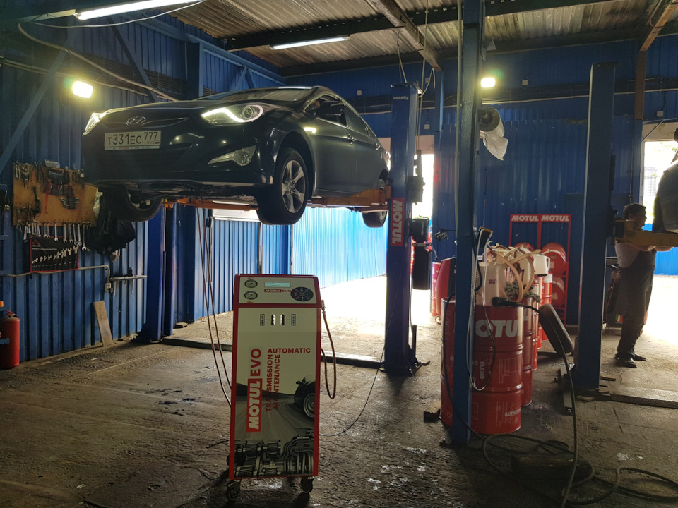 Замена масла в автоматической коробке Hyundai i40 Замена масла в коробке автомат Hyundai i40