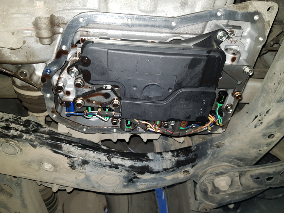 Аппаратная замена масла в АКПП Toyota Camry Аппаратная замена масла в АКПП Toyota Camry