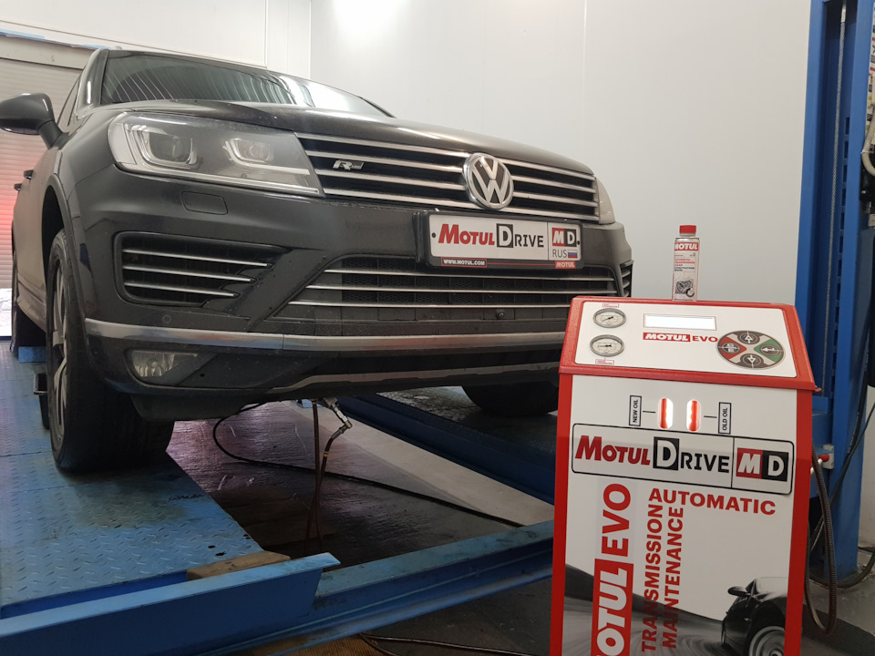 Замена масла в АКПП Volkswagen Touareg Замена масла в АКПП Volkswagen Touareg