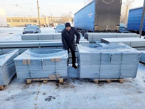 Ковши для вилочного погрузчика на 1м3 и 1.5м3 Ковши для вилочного погрузчика на 1м3 и 1.5м3