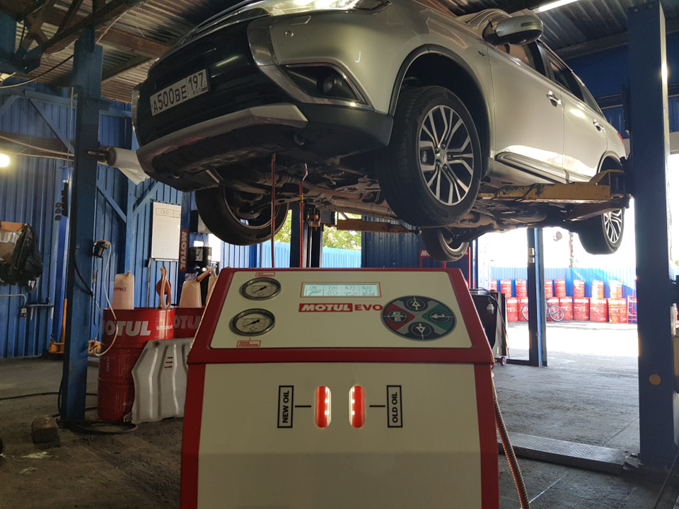 Замена масла в коробке автомат Mitsubishi Замена масла в коробке автомат Mitsubishi