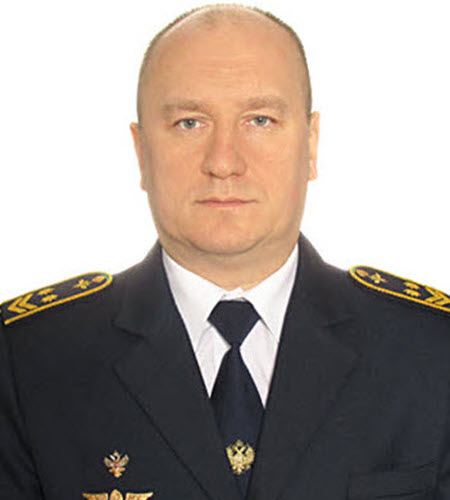 Заместитель начальника отряда по управлению персоналом и социальным вопросам Сотников Олег Михайлович Заместитель начальника отряда по управлению персоналом и социальным вопросам Сотников Олег Михайлович