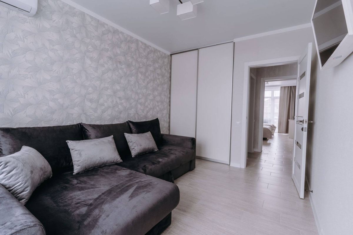 Гостиная в двухкомнатных апартаментах