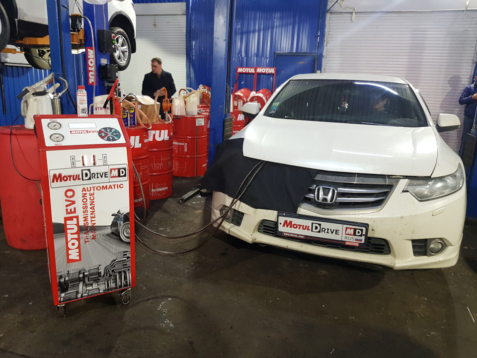 Замена масла в АКПП Honda Accord Замена масла в АКПП Honda Accord