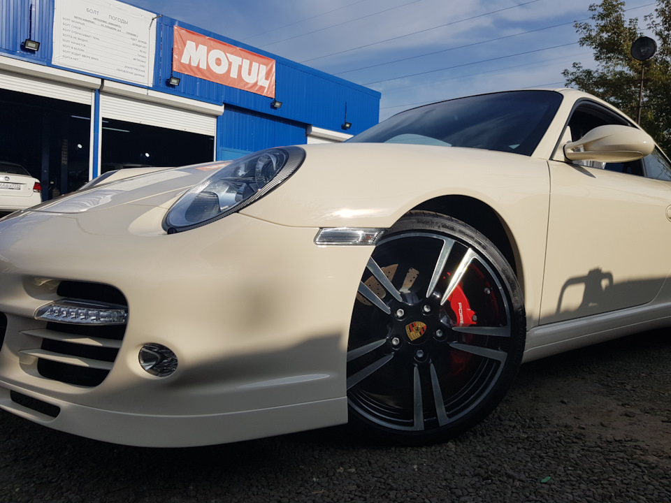 Аппаратная замена масла в автомате Porsche 911 Аппаратная замена масла в автомате Porsche 911