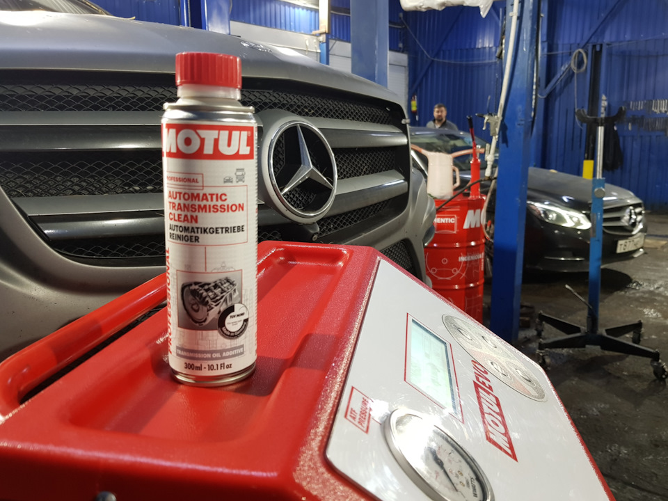 Замена масла в автоматической коробке Mercedes-Benz Замена масла в автоматической коробке Mercedes-Benz