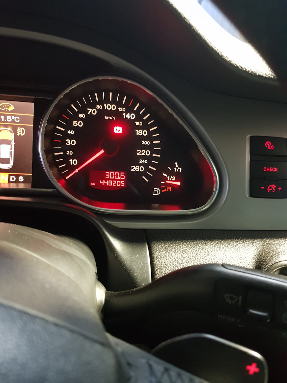 Замена масла в АКПП Audi Q7 Замена масла в АКПП Audi Q7
