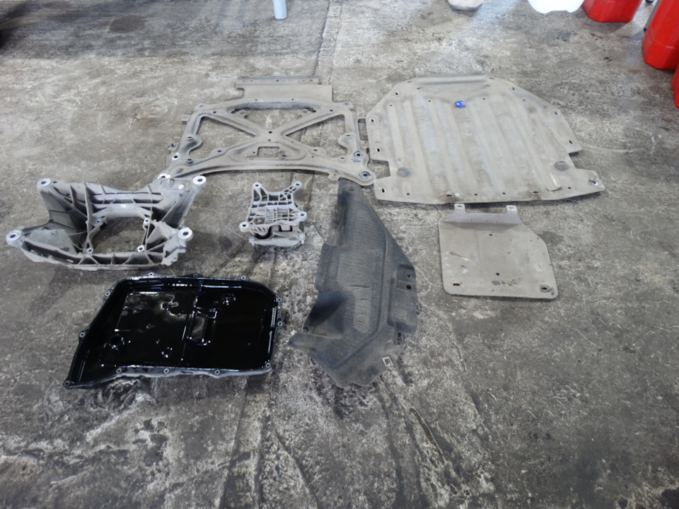 Замена масла в автоматической коробке Audi Замена масла в автоматической коробке Audi