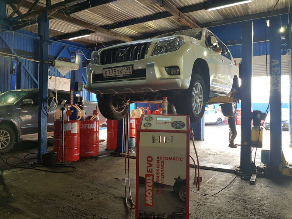 Замена масла в АКПП Toyota Land Cruiser Prado Замена масла в АКПП Toyota Land Cruiser Prado