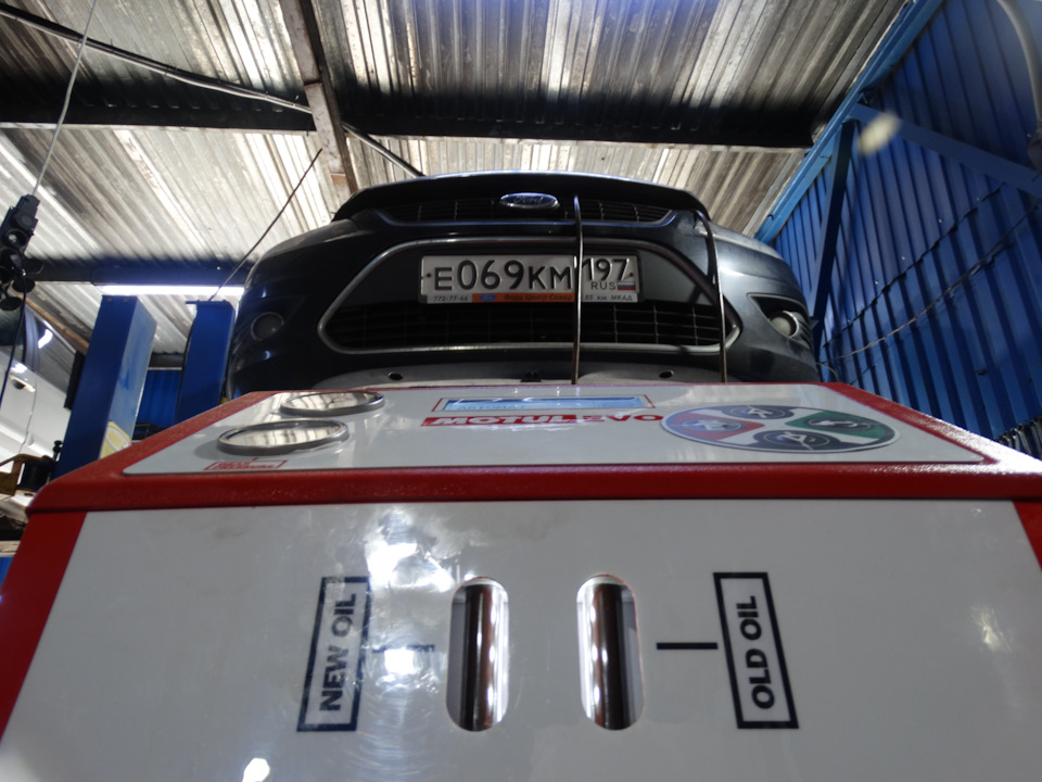 Замена масла в автоматической коробке Ford Focus 2 Замена масла в коробке автомат Ford Focus 2