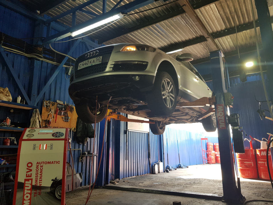 Замена масла в АКПП Audi Q7 Замена масла в АКПП Audi Q7