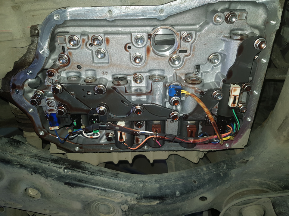 Замена масла в коробке автомат Toyota Camry Замена масла в коробке автомат Toyota Camry