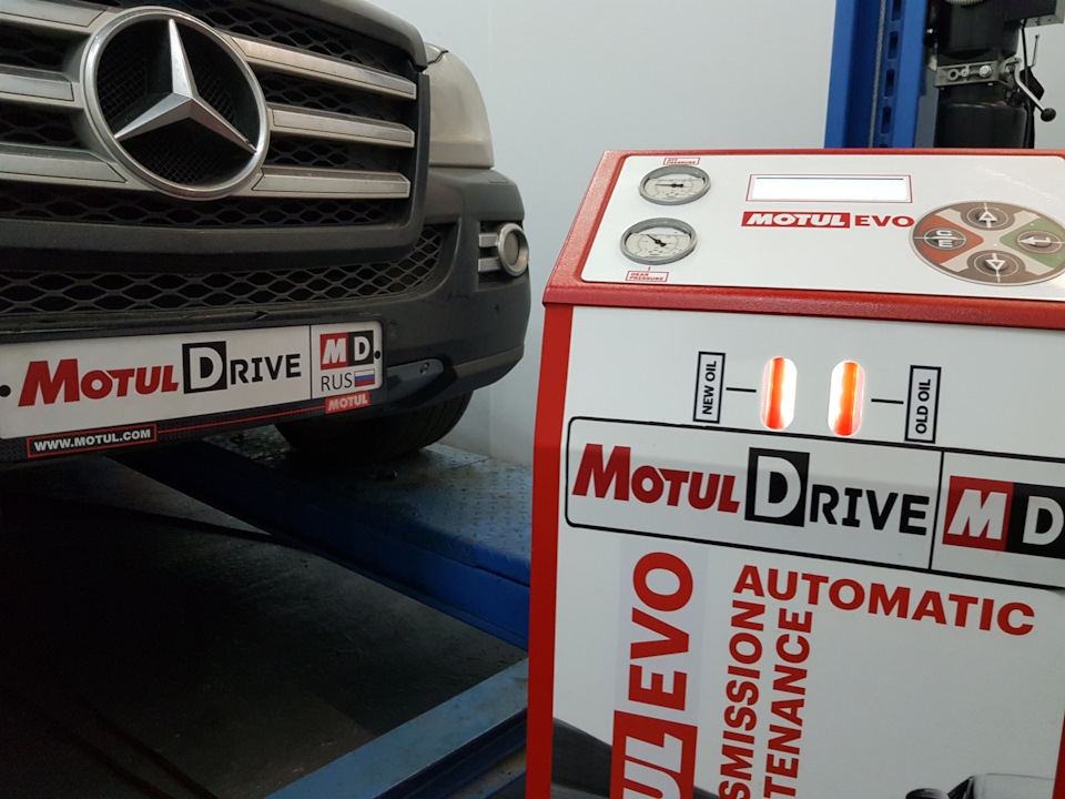 Аппаратная замена масла в АКПП Mercedes-Benz Аппаратная замена масла в АКПП Mercedes-Benz