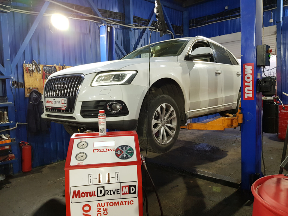 Замена масла в коробке автомат Audi Q5 Замена масла в коробке автомат Audi Q5