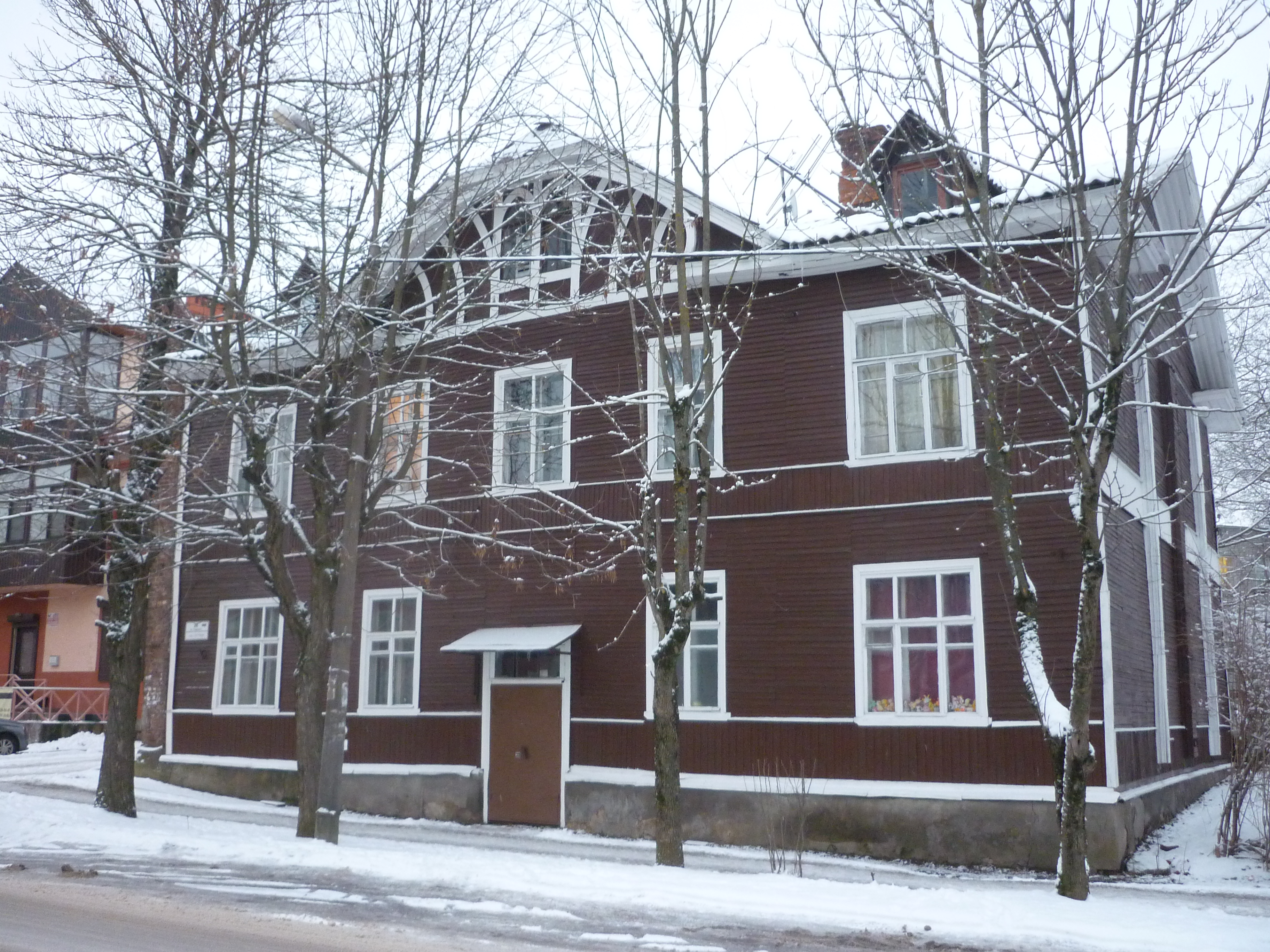 Горького 28 в Гатчине, аварийный дом Горького 28 в Гатчине, аварийный дом