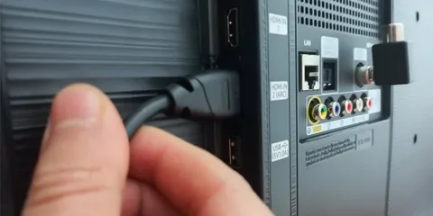 Почему телевизор не видит HDMI-устройства Почему телевизор не видит HDMI-устройства: причины и способы решения