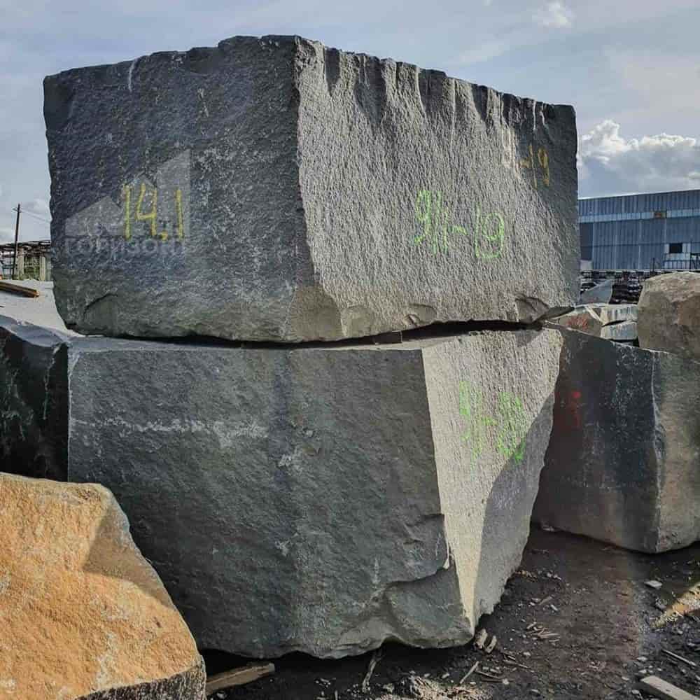 Блок из гранита Габбро-диабаз Блок из гранита Габбро-диабаз