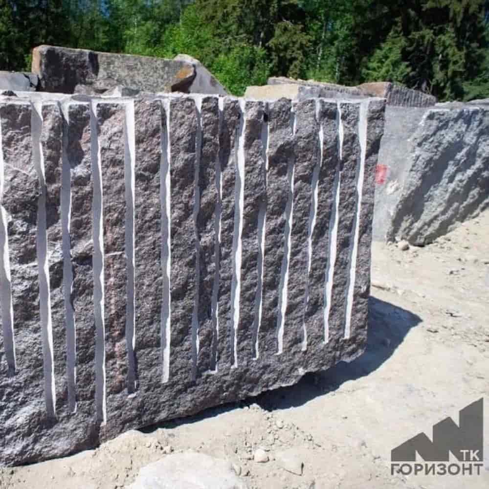 Блоки из гранита Дымовский Блоки из гранита Дымовский