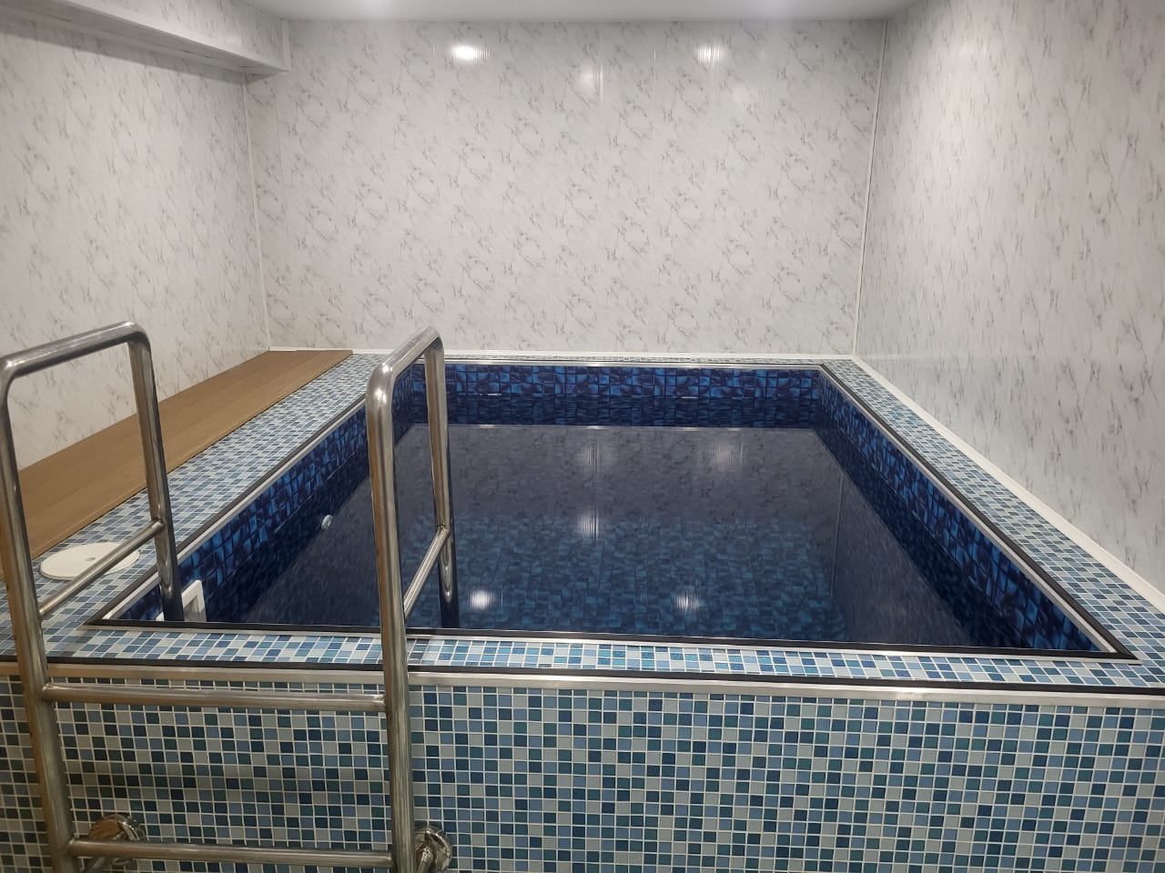 Бассейн