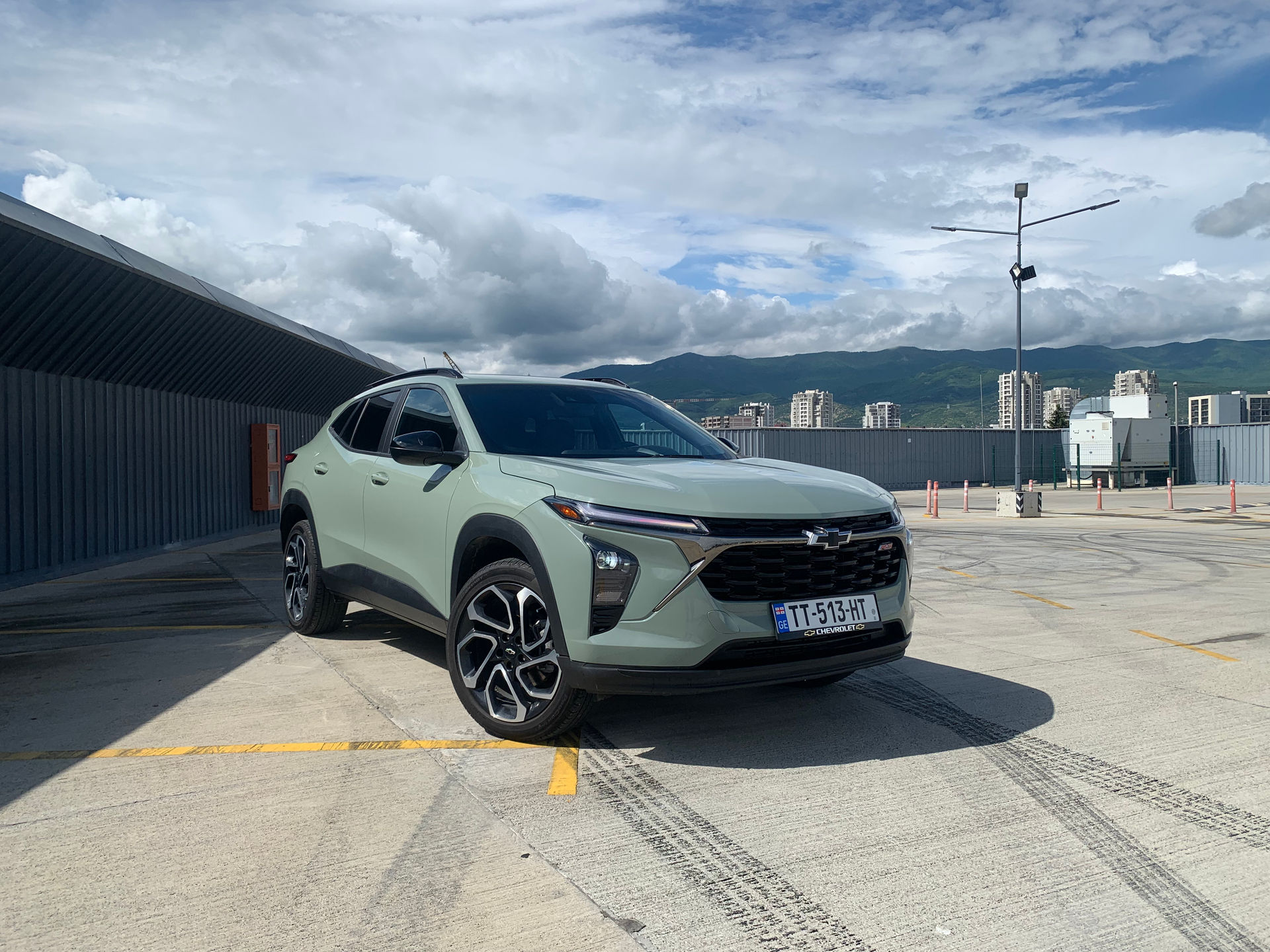 CHEVROLET TRAX