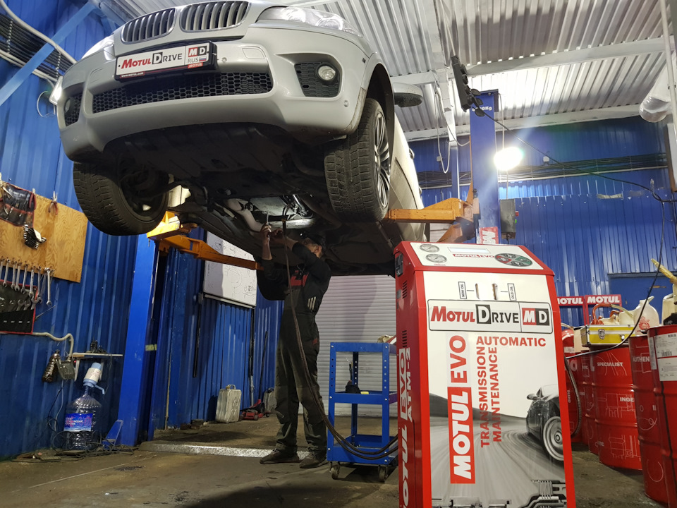 Замена масла в автоматической коробке BMW Замена масла в автоматической коробке BMW