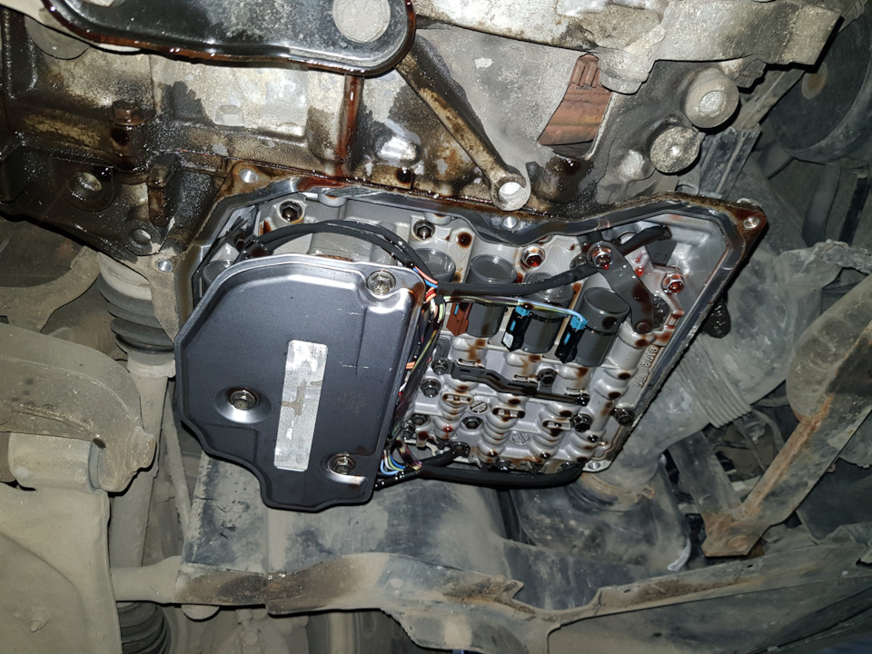 Аппаратная замена масла в автоматической коробке Volkswagen Passat Аппаратная замена масла в автоматической коробке Volkswagen Passat