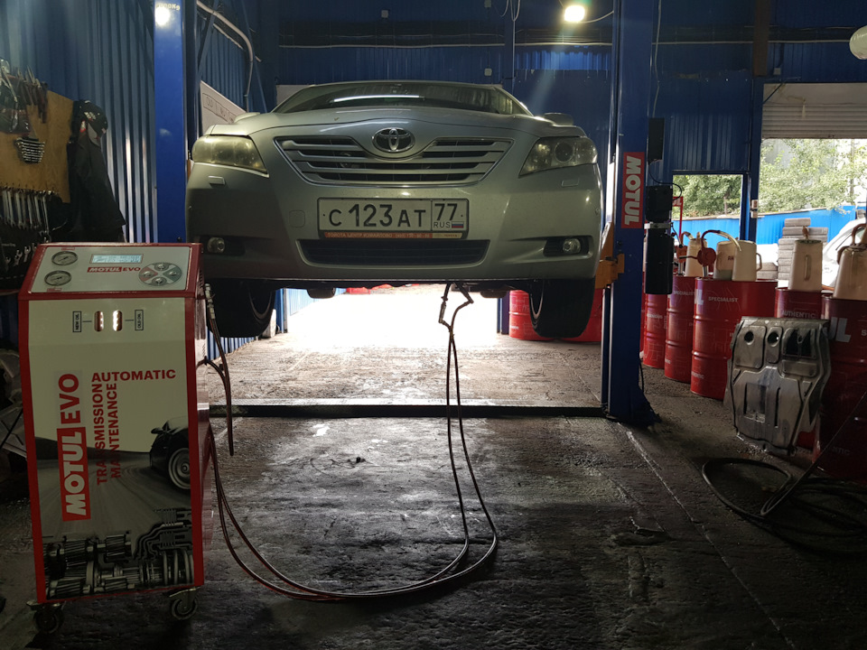 Замена масла в АКПП Toyota Camry Замена масла в АКПП Toyota Camry