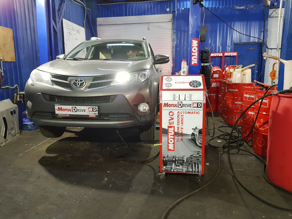 Замена масла в АКПП Toyota RAV4 Замена масла в АКПП Toyota RAV4